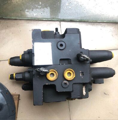 Assy da válvula de controle hidráulico SK120 SK120-3 para peças sobressalentes da escavadeira Kobelco KMX13YBB33001-00 YY30V00001F1 Distribuidor OEM
